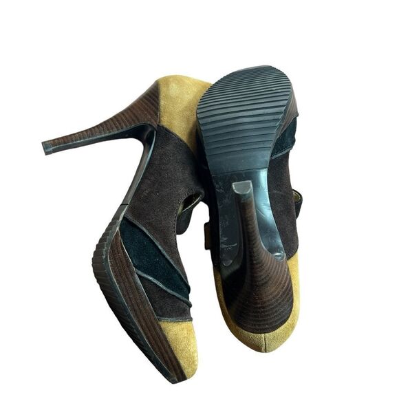 Michael Kors Suede Camel/Brown Buckled Heels - Picture 7 of 12